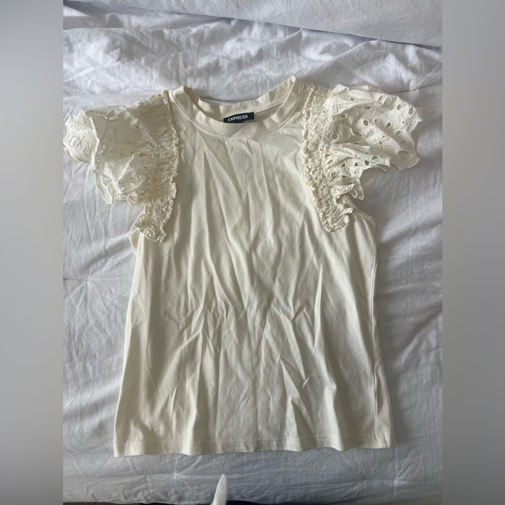 Express Eyelet Sleeve Top